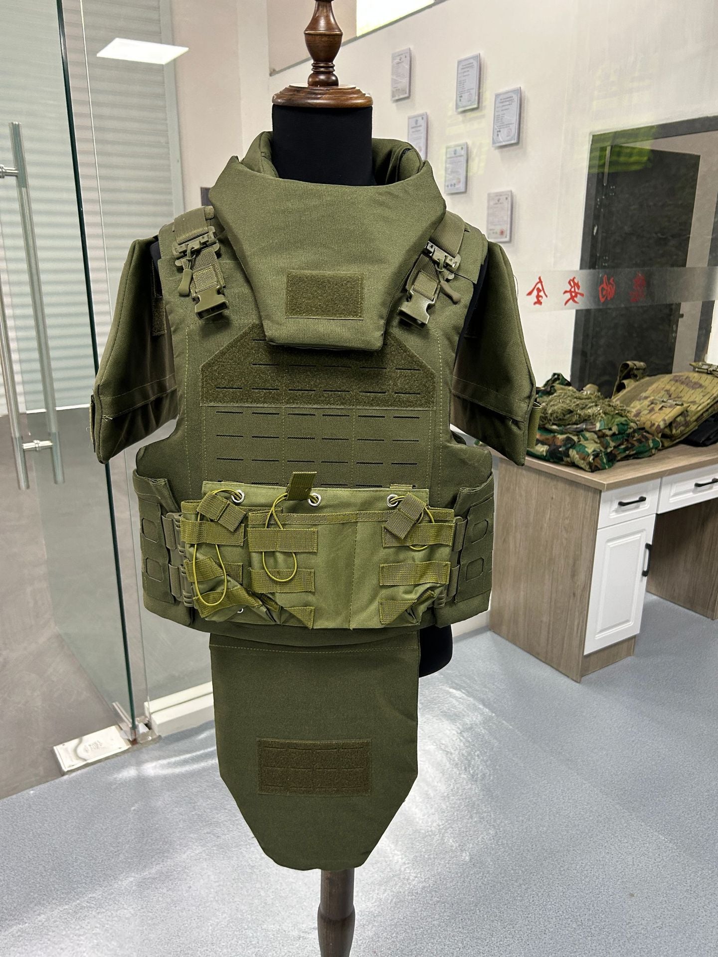 NIJ IIIA Full Protection Ballistic Vest